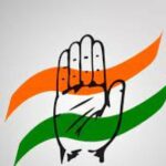 कांग्रेस ने ‘दान’ जुटाने के लिए कुर्सियों पर लगाए क्यूआर कोड