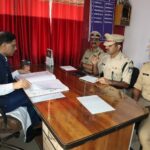 डीजीपी मप्र. ने थाना महाराजपुरा का औचक निरीक्षण कर अधिकारियों को दिये आवश्यक दिशा निर्देश